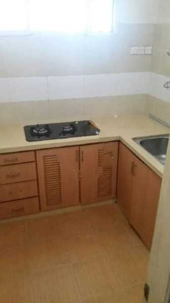 Halaman Kristal Condo